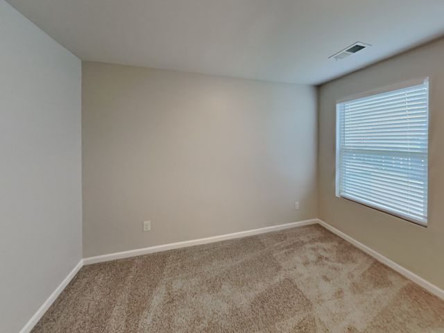 8012 Craighead Dr, Lebanon, TN 37087