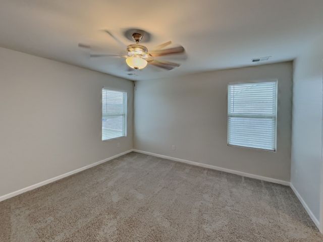 8012 Craighead Dr, Lebanon, TN 37087