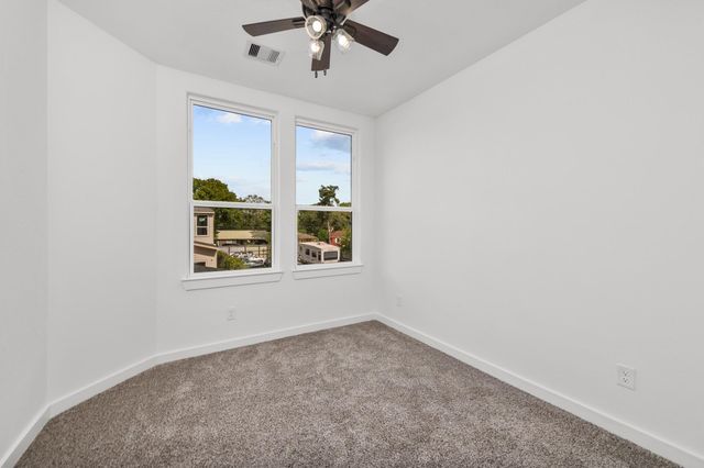 6824 Calhoun Road, Houston, TX 77021