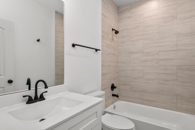 6824 Calhoun Road, Houston, TX 77021