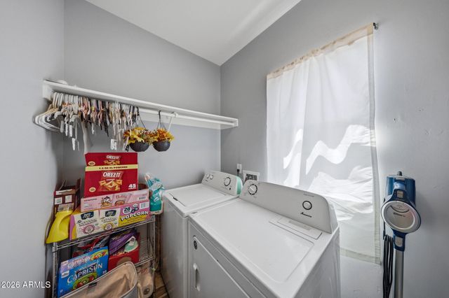 1341 E BRILL Street, Phoenix, AZ 85006