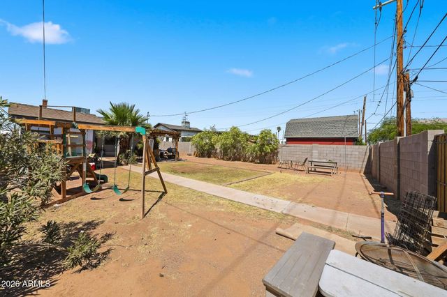 1341 E BRILL Street, Phoenix, AZ 85006