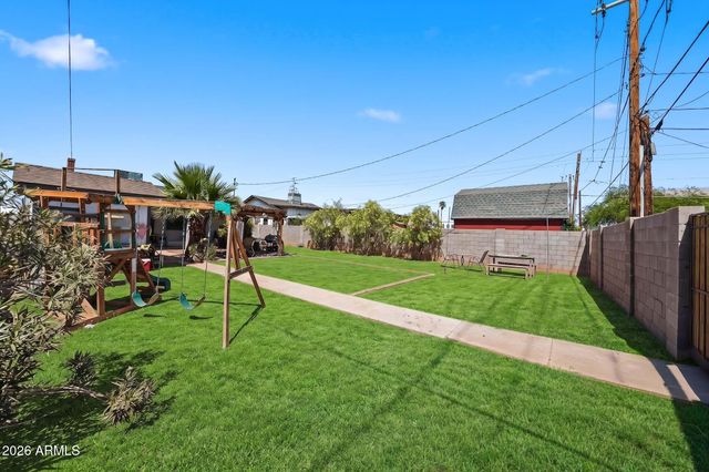1341 E BRILL Street, Phoenix, AZ 85006