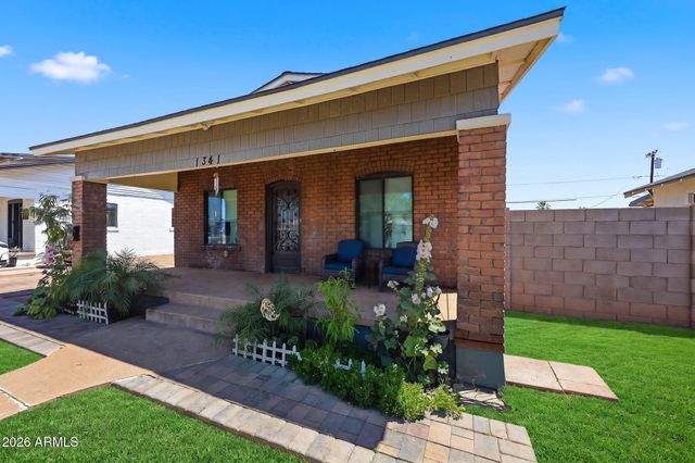 1341 E BRILL Street, Phoenix, AZ 85006