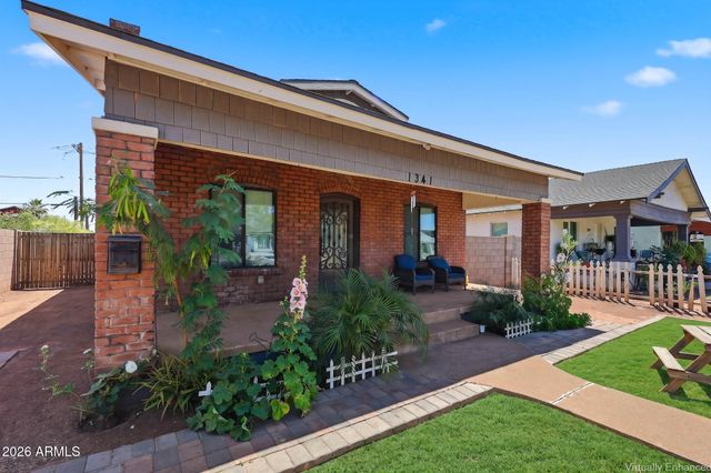 1341 E BRILL Street, Phoenix, AZ 85006