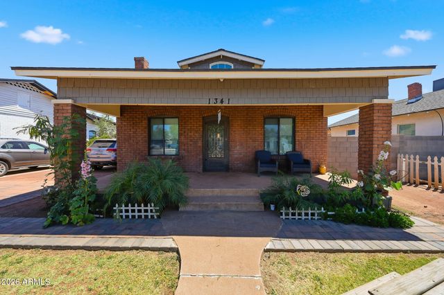 1341 E BRILL Street, Phoenix, AZ 85006