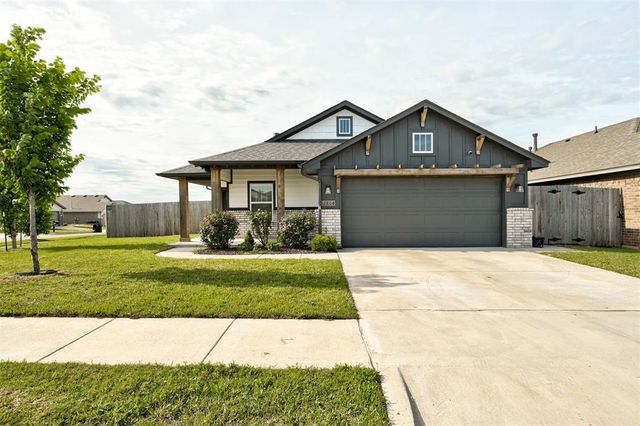 12808 NW 4th Terrace, Yukon, OK 73099