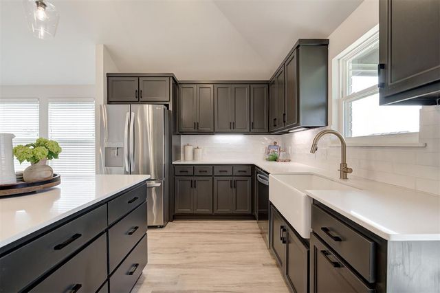 12808 NW 4th Terrace, Yukon, OK 73099