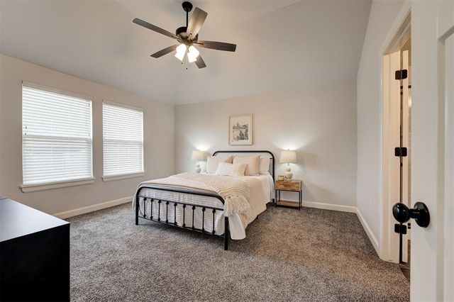 12808 NW 4th Terrace, Yukon, OK 73099