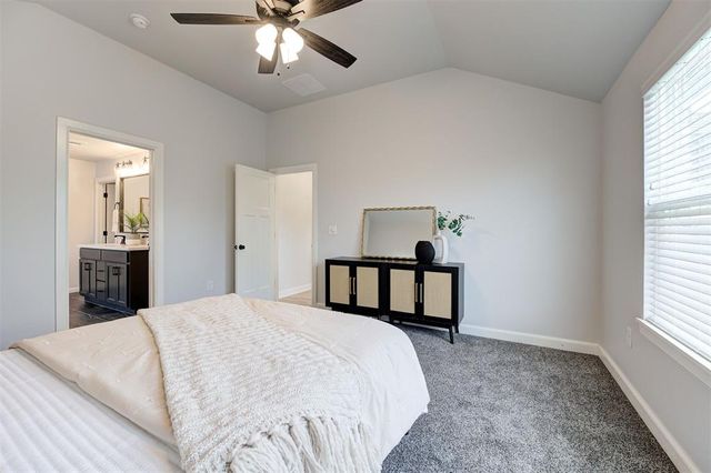 12808 NW 4th Terrace, Yukon, OK 73099