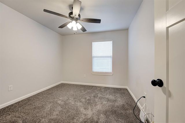 12808 NW 4th Terrace, Yukon, OK 73099
