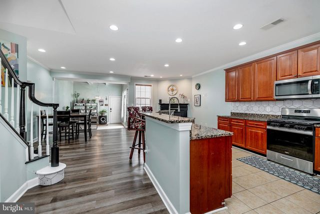 5019 SOFTWOOD LN, Woodbridge, VA 22192