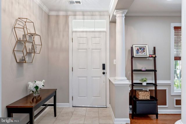 5019 SOFTWOOD LN, Woodbridge, VA 22192