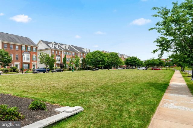 5019 SOFTWOOD LN, Woodbridge, VA 22192
