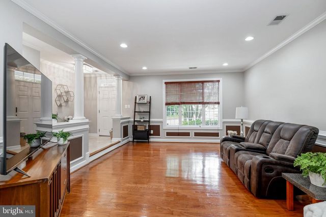 5019 SOFTWOOD LN, Woodbridge, VA 22192