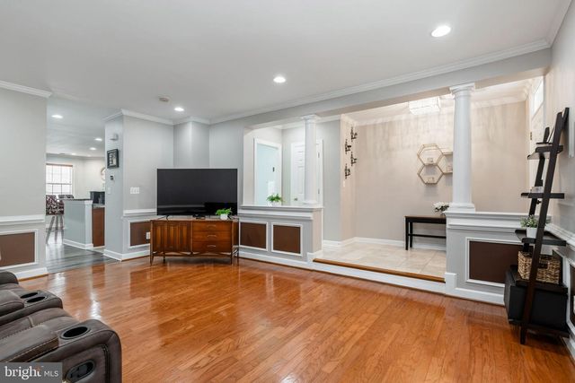 5019 SOFTWOOD LN, Woodbridge, VA 22192