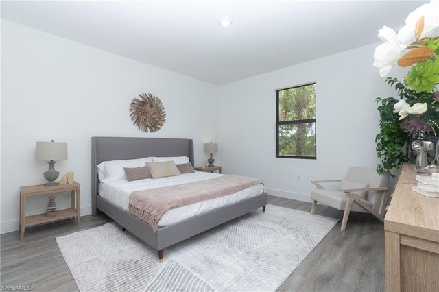 9027 E CASTLE CIR, Labelle, FL 33935