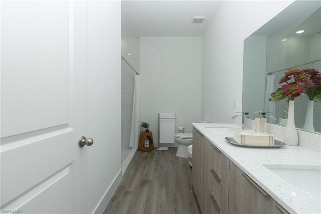 9027 E CASTLE CIR, Labelle, FL 33935