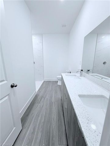 9027 E CASTLE CIR, Labelle, FL 33935