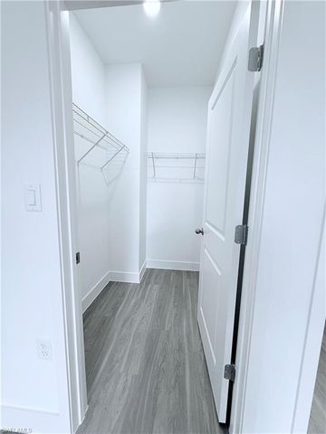 9027 E CASTLE CIR, Labelle, FL 33935