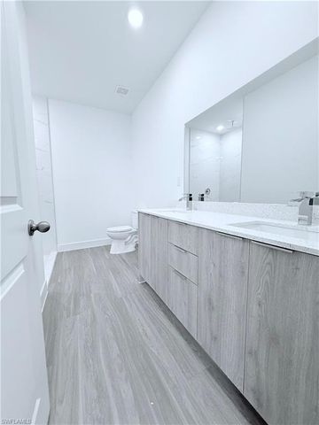 9027 E CASTLE CIR, Labelle, FL 33935