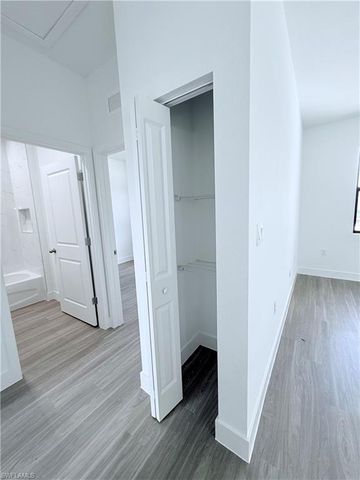 9027 E CASTLE CIR, Labelle, FL 33935