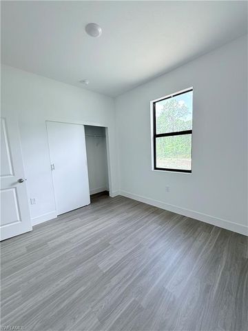 9027 E CASTLE CIR, Labelle, FL 33935