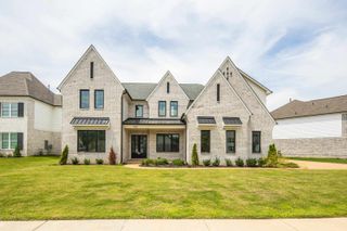 4887 MAPLE WALK DR, Lakeland, TN 38002