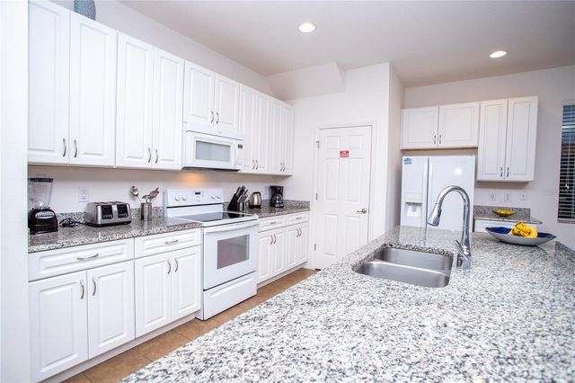 2606 ROSEMONT CIRCLE, Davenport, FL 33837