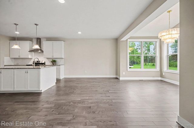 3499 John R Road, Troy, MI 48083