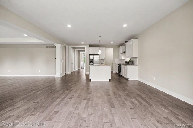 3499 John R Road, Troy, MI 48083