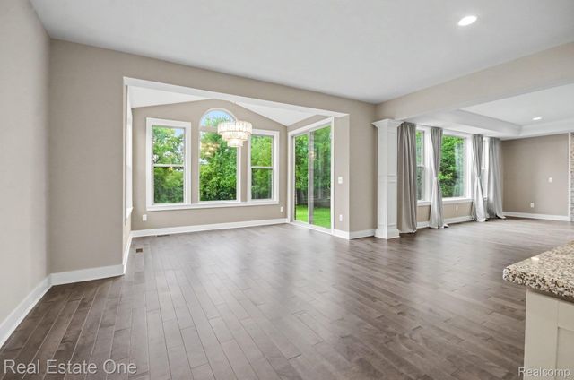 3499 John R Road, Troy, MI 48083