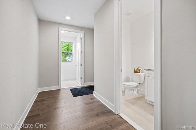 3499 John R Road, Troy, MI 48083