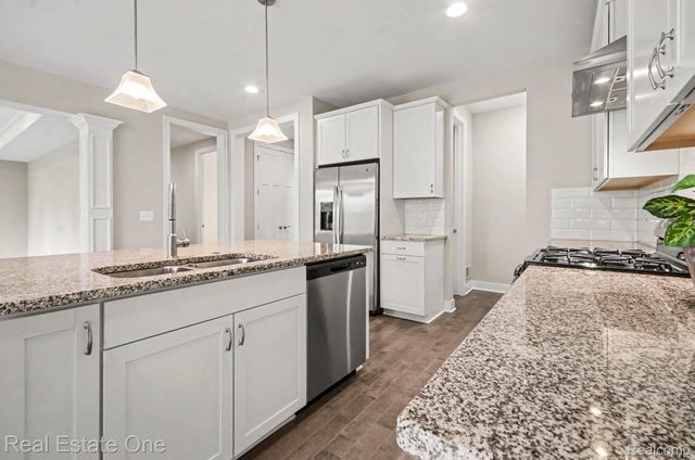 3499 John R Road, Troy, MI 48083