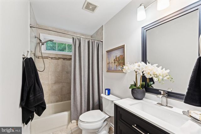 2513 PITTSTON RD, Fredericksburg, VA 22408