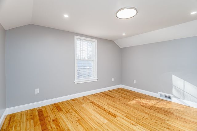 161 11th, Leominster, MA 01453