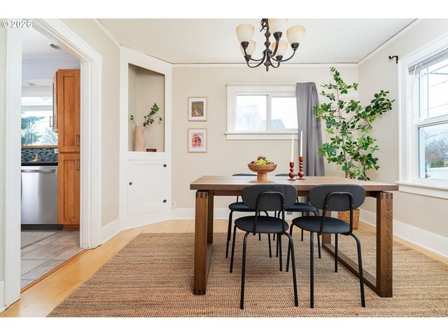 6933 N CONCORD Ave, Portland, OR 97217