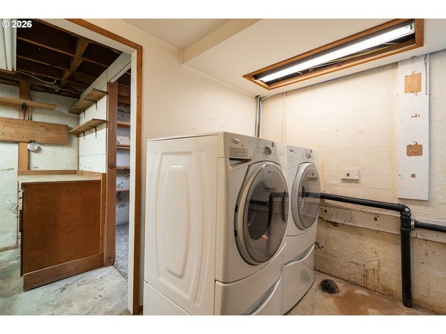 6933 N CONCORD Ave, Portland, OR 97217