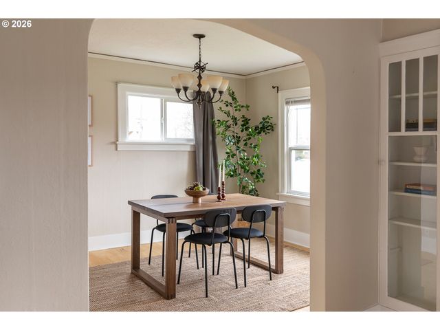 6933 N CONCORD Ave, Portland, OR 97217