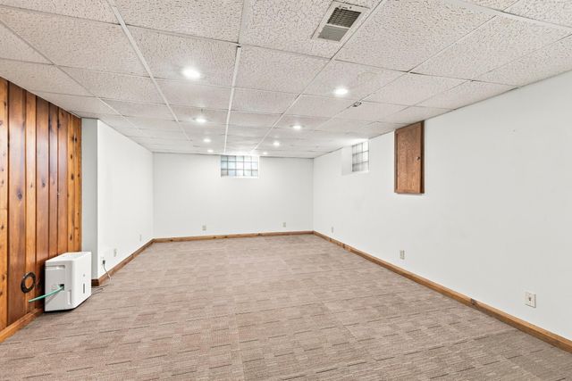 3607 Zenith Avenue N, Robbinsdale, MN 55422