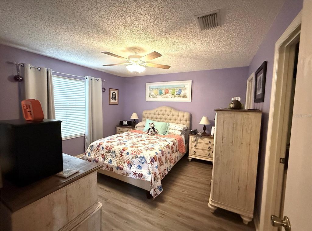 Image 19 of property listing at 17662 SE 93RD BUTLER COURT, The Villages, FL 32162