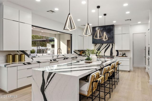 6302 E ALTA HACIENDA Drive, Scottsdale, AZ 85251