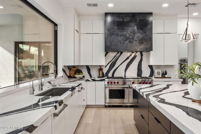 6302 E ALTA HACIENDA Drive, Scottsdale, AZ 85251