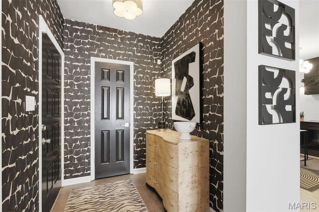 4454 Lindell Boulevard 27, St Louis, MO 63108