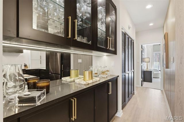 4454 Lindell Boulevard 27, St Louis, MO 63108