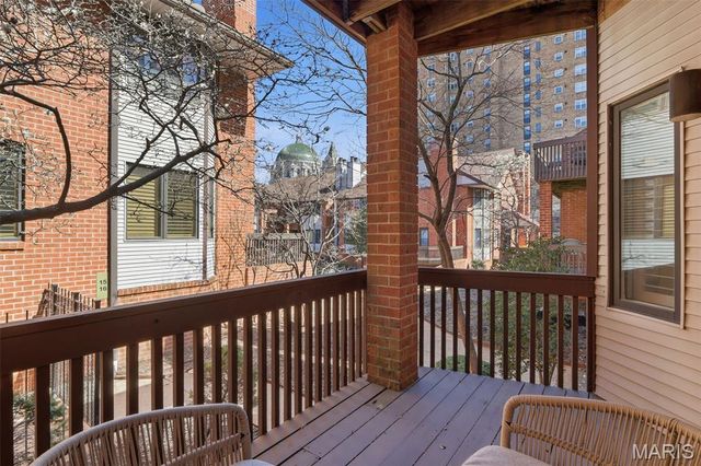 4454 Lindell Boulevard 27, St Louis, MO 63108