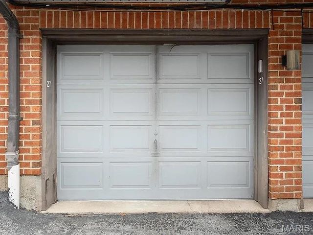 4454 Lindell Boulevard 27, St Louis, MO 63108