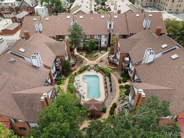 4454 Lindell Boulevard 27, St Louis, MO 63108