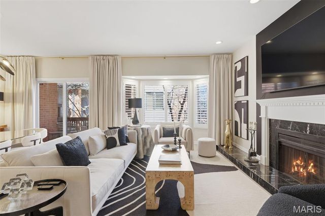 4454 Lindell Boulevard 27, St Louis, MO 63108