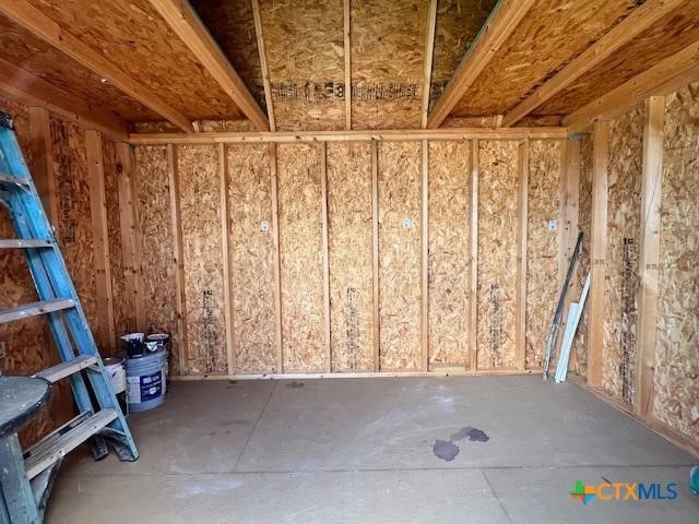 1303 W Adams Avenue, Port O'connor, TX 77982